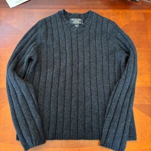 Vintage Y2K Abercrombie and Fitch 70% Lambswool,‎ 30% Acrylic XL Sweater Women's